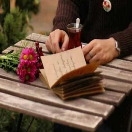 دانلود آهنگ مثل من کی میسوزه پای تو دانلود آهنگ مثل من کی میسوزه پای تو